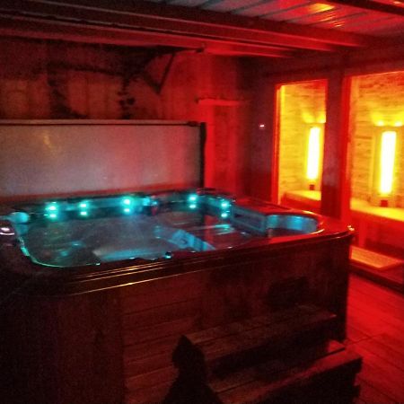 Sea You Soon Prive Kamer Met Jacuzzi En Sauna Bredene Exterior photo